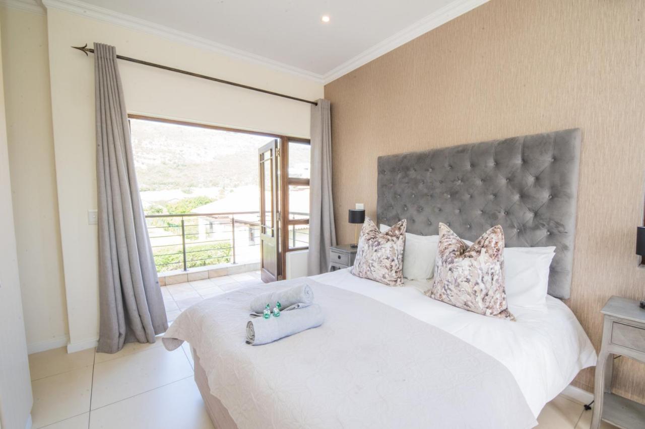 Seventeen Whale Rock Gardens With Back Up Power For Loadshedding Plettenberg Bay Zewnętrze zdjęcie