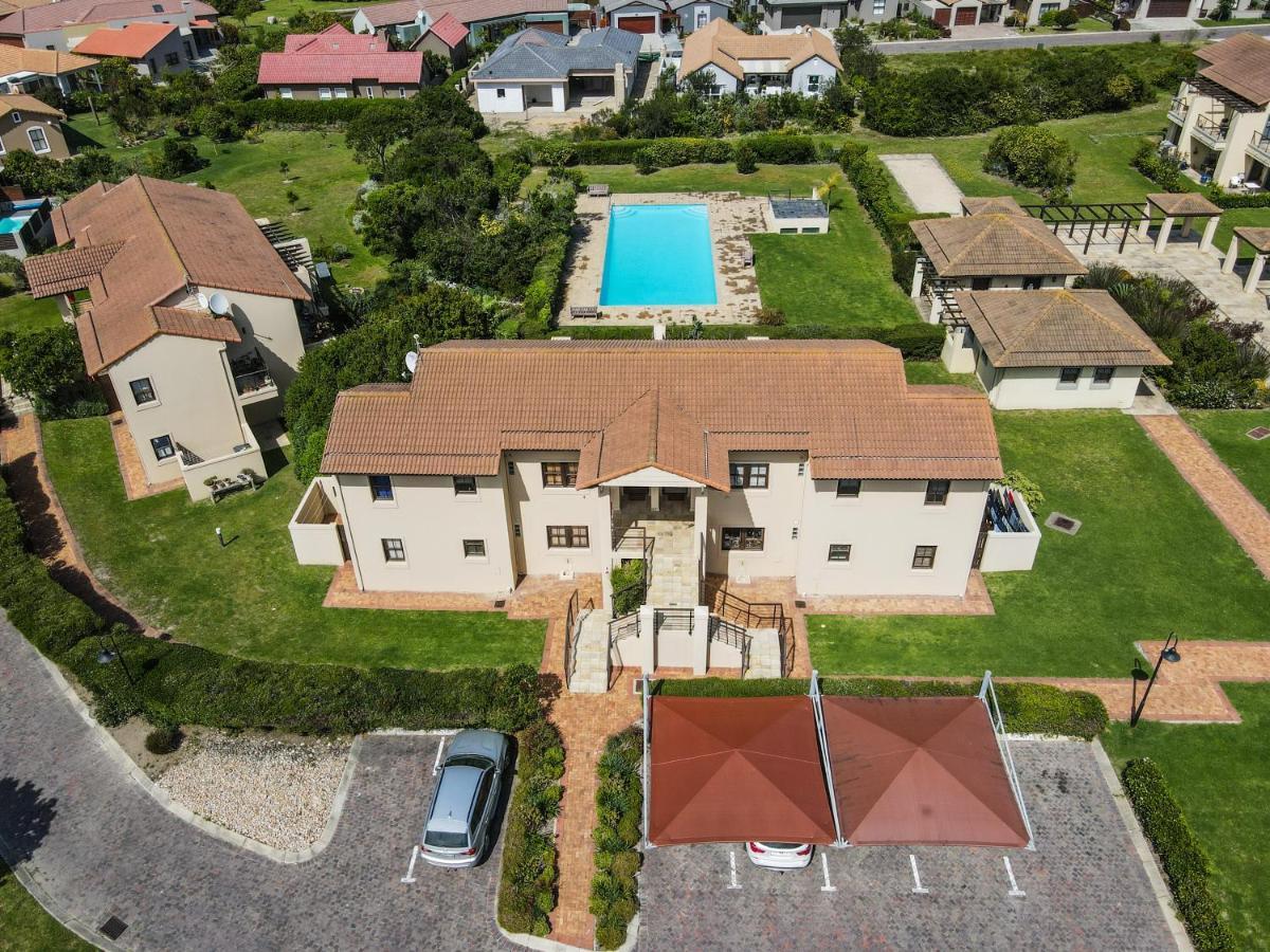 Seventeen Whale Rock Gardens With Back Up Power For Loadshedding Plettenberg Bay Zewnętrze zdjęcie